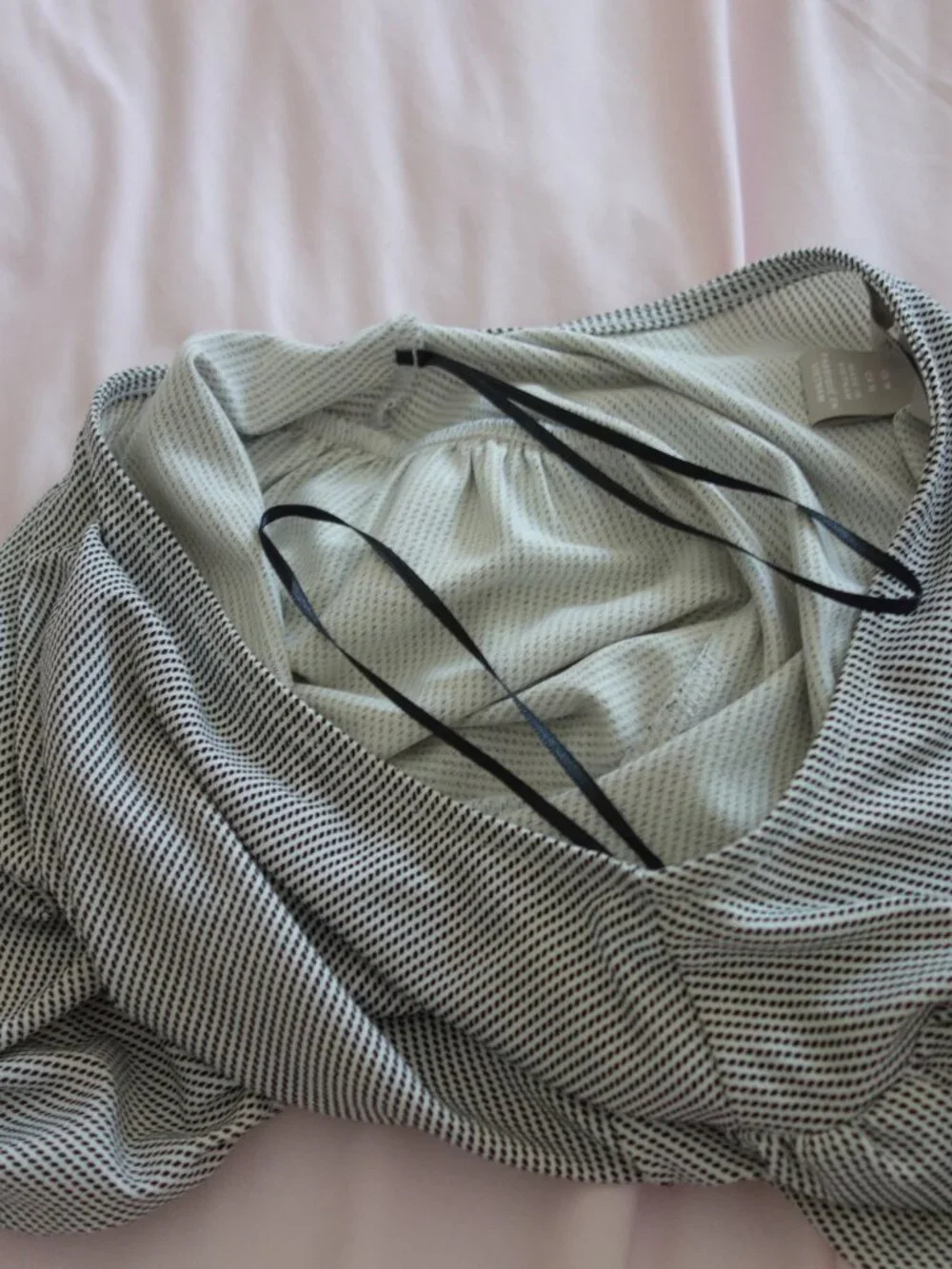 H&M Blue White Striped Puff Sleeve Blouse Size M - Picture 14 of 14